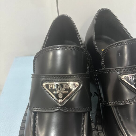 Women's Prada Pink Loafers 💫 - Picture 3 of 6